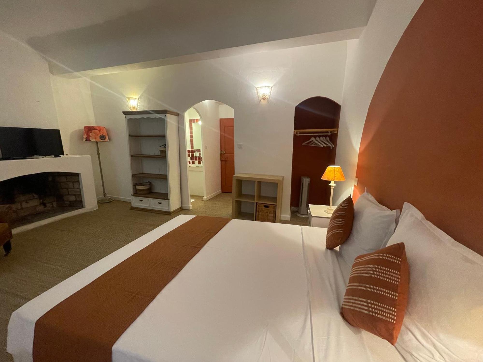 La Villageoise Aups Dış mekan fotoğraf